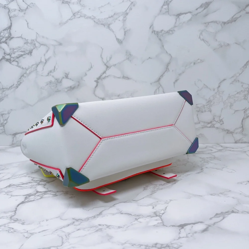 Michael Kors Manhattan Medium Satchel - Picture 6 of 8